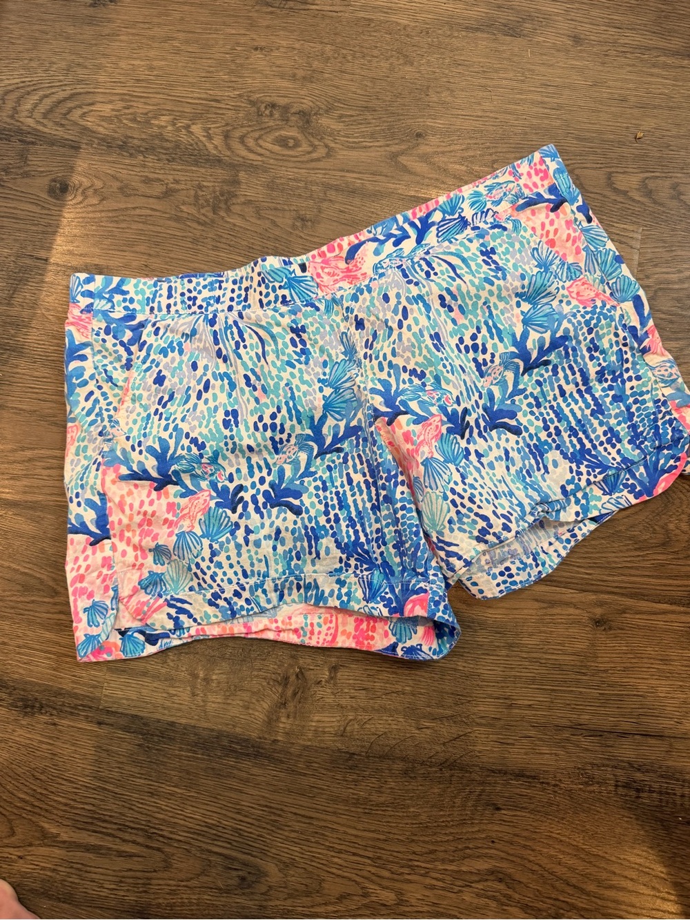 Lilly Pulitzer Coral & Blue Coastal Print Athletic Shorts
